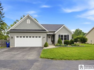 489 Campbell Blvd