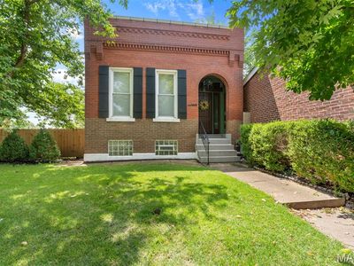 3728 Phillips Pl