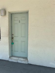 1925 Madison St APT 5