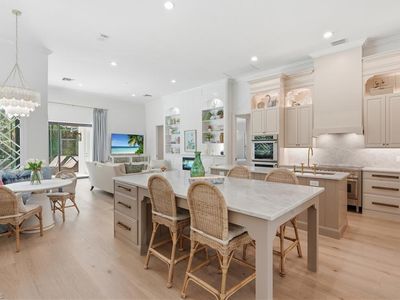 9833 Clear Lake CIR