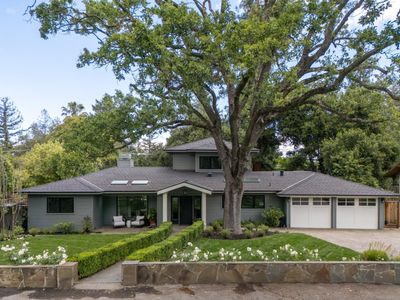 526 Pinecrest Dr