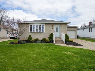 76 E Cherbourg Dr