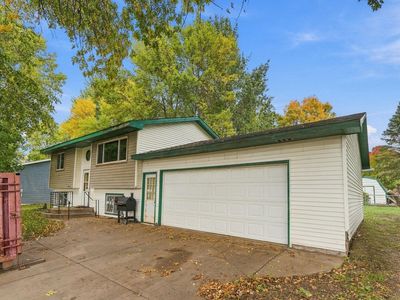 610 4th St W
