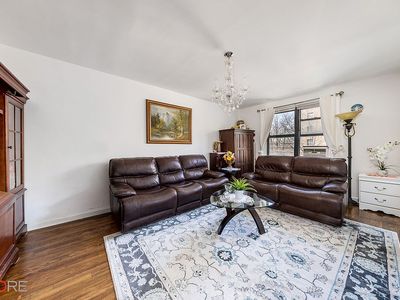 8810 34th Ave APT 3A