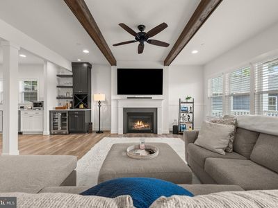 425 Walnut Dr