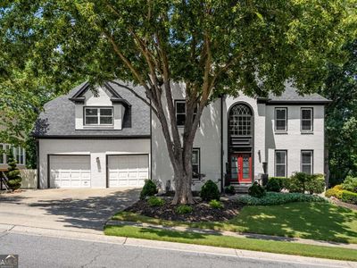 2613 Gladstone Ter