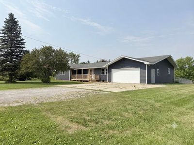 3411 N Eastman Rd