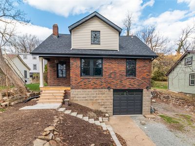 201 Monroe St