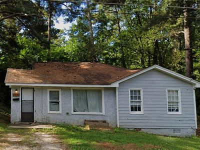 1201 Lake Dr
