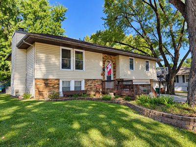 8826 Woodmayr Dr