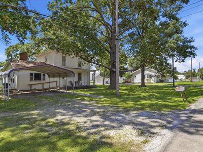 605 S 4th St #0