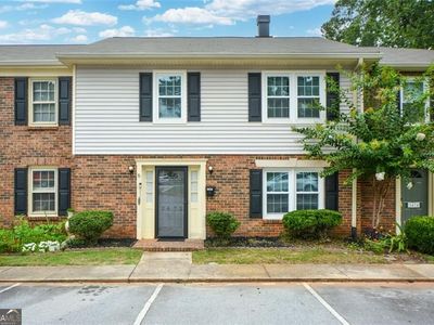Property at 2472 Lehaven Dr, Tucker, GA