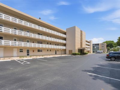 1025 SE 2nd Ave APT 406