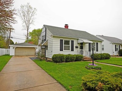 614 Schwartz St