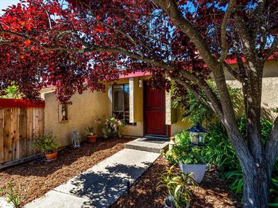 6 Redwood Court #6