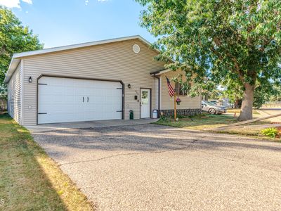 209 Tuttle Ave