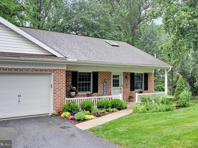 55 Timber Villa