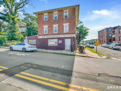 71 East Main Street