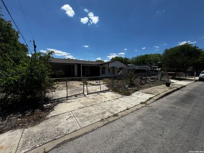1306 W Gerald Ave