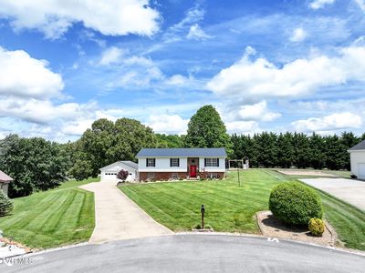 122 Earlington Dr