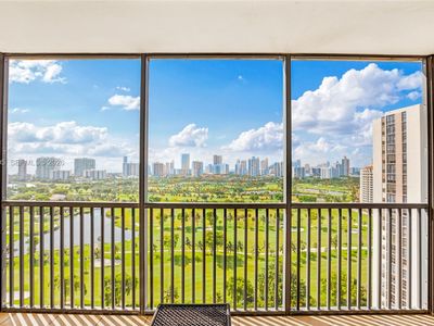20301 W Country Club Dr APT 2228