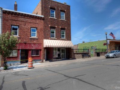 222 E Aurora St #220 & 224