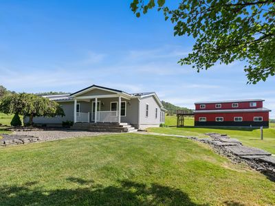 395 Hardy Rd