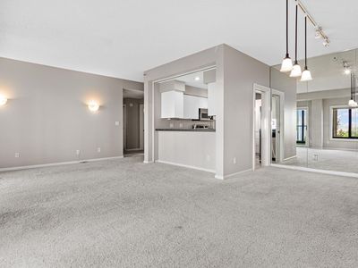 1235 Yale Pl APT 808