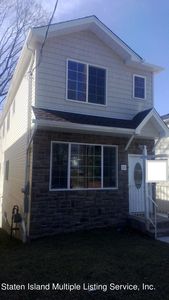 38 Harvard Ave