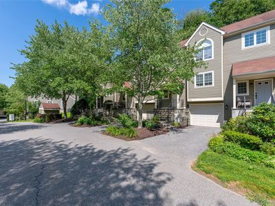 1802 Regent Drive
