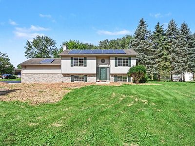 40020 N Adelphi Ave