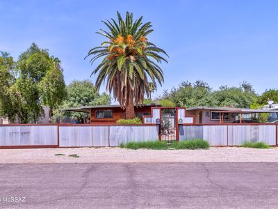 4621 N Camino Feliz