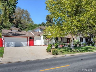 4317 Petit Ave