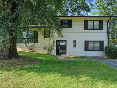 Property at 1202 5th St W, Jasper, AL