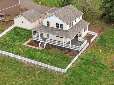 7280 SE Eola Hills Rd