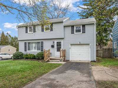 92 Hilltop Rd