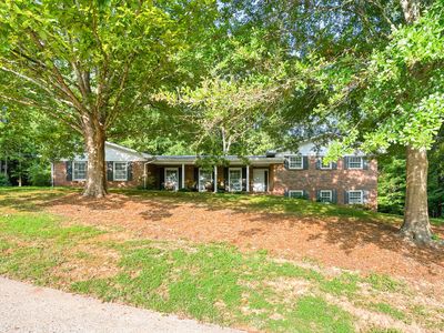 1101 Rocky Ln
