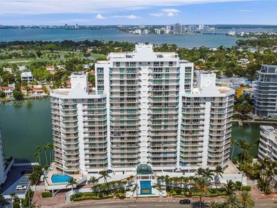 5900 Collins Ave APT 2304