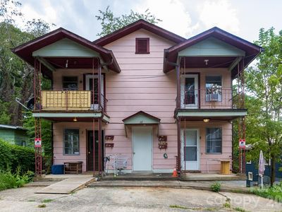 37 Water St