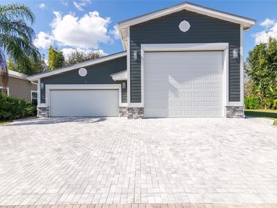 6757 AMANDA VISTA CIRCLE