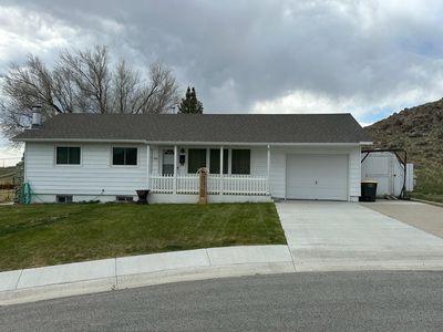340 La Paloma Dr