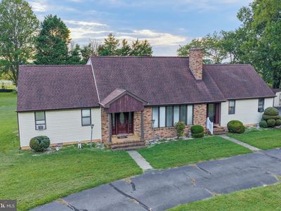 575 Canterbury Rd