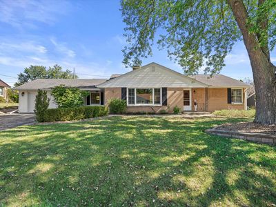 210 East Alta Loma CIRCLE