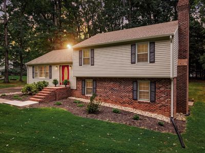 Property at 205 Pocahontas Dr, Forest, VA