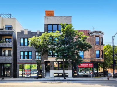 1456 N Western Ave #1
