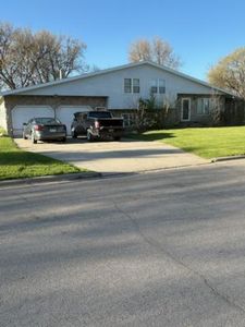 1110 Andrews Ave