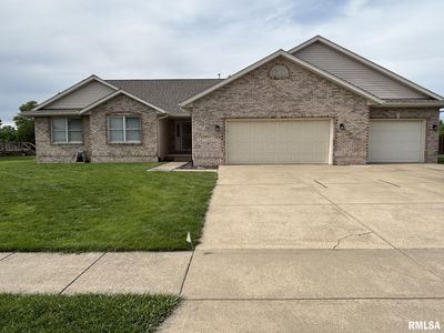 107 Lilac Ln