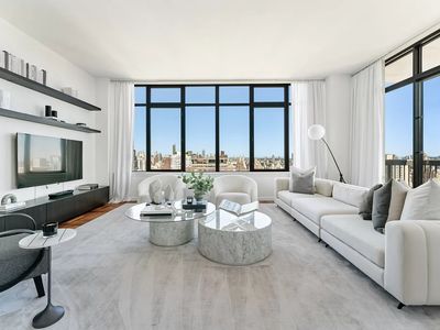 422 E 72nd St APT 36D