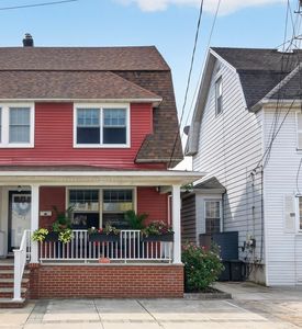 16 Marion Ct