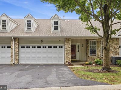 1467 Country Club Dr
